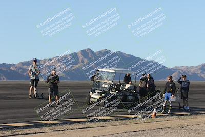 media/Oct-30-2025-Racers Edge (Thu) [[dabbdaf680]]/1-Around the Pits- Track Walk/